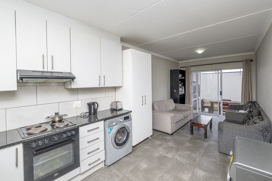 2 Bedroom Property for Sale in Haasendal Western Cape